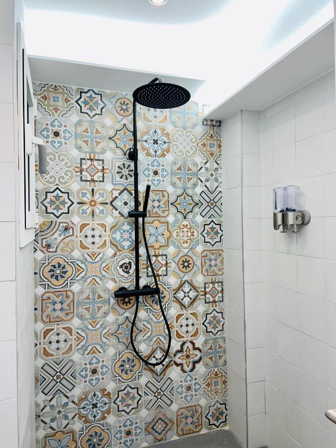 Seafront New Apartment Boutique 滨海略雷特 外观 照片