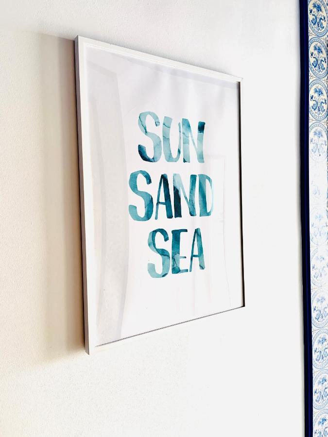 Seafront New Apartment Boutique 滨海略雷特 外观 照片